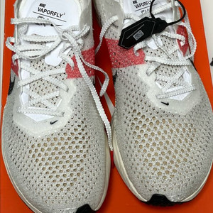 나이키 줌x 베이퍼플라이 넥스트 %3 엘리우드 킵초게