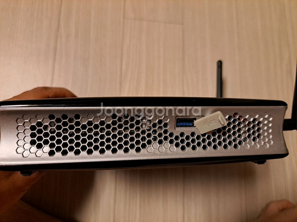 ZOTAC ZBOX ID89 베어본 미니PC--4
