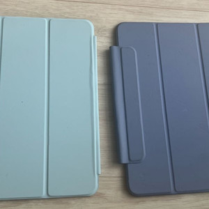 iPad 11 인치커버 2개 함께보라색은 사용감이 꽤