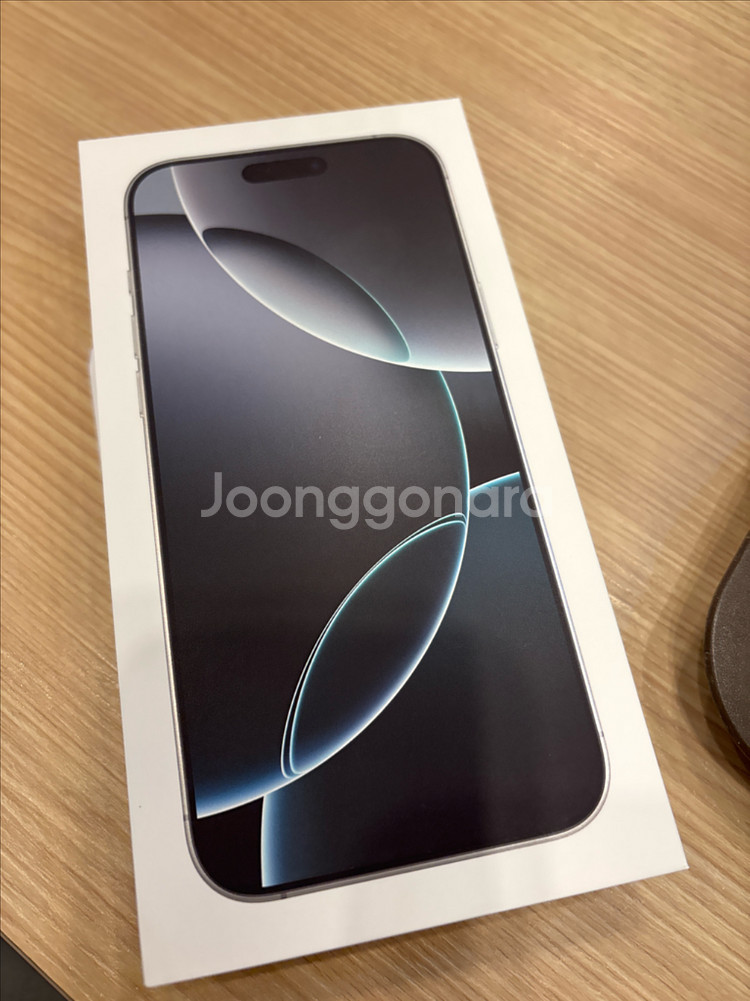 아이폰 16 Pro Max 화이트 256GB 자급제--0