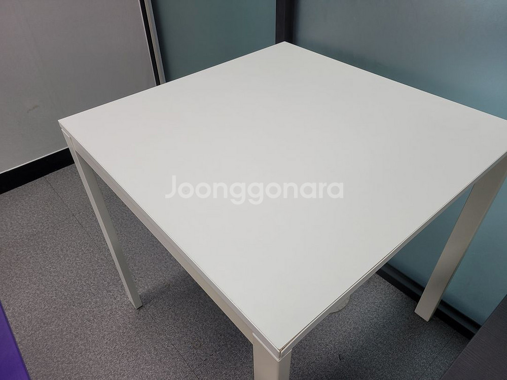 이케아 멜토르프 테이블 75x75--3