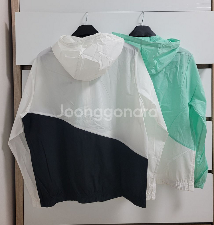 새상품)디스커버리 남성 초경량 바람막이 M~2XL--1