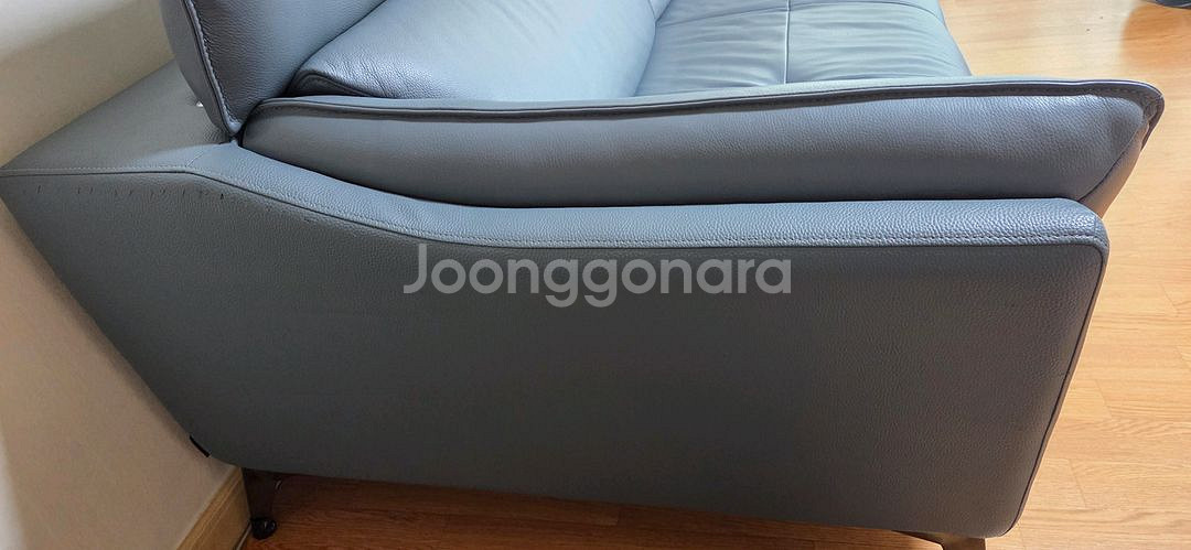 까사미아 벨로니 3인 천연가죽 쇼파--8