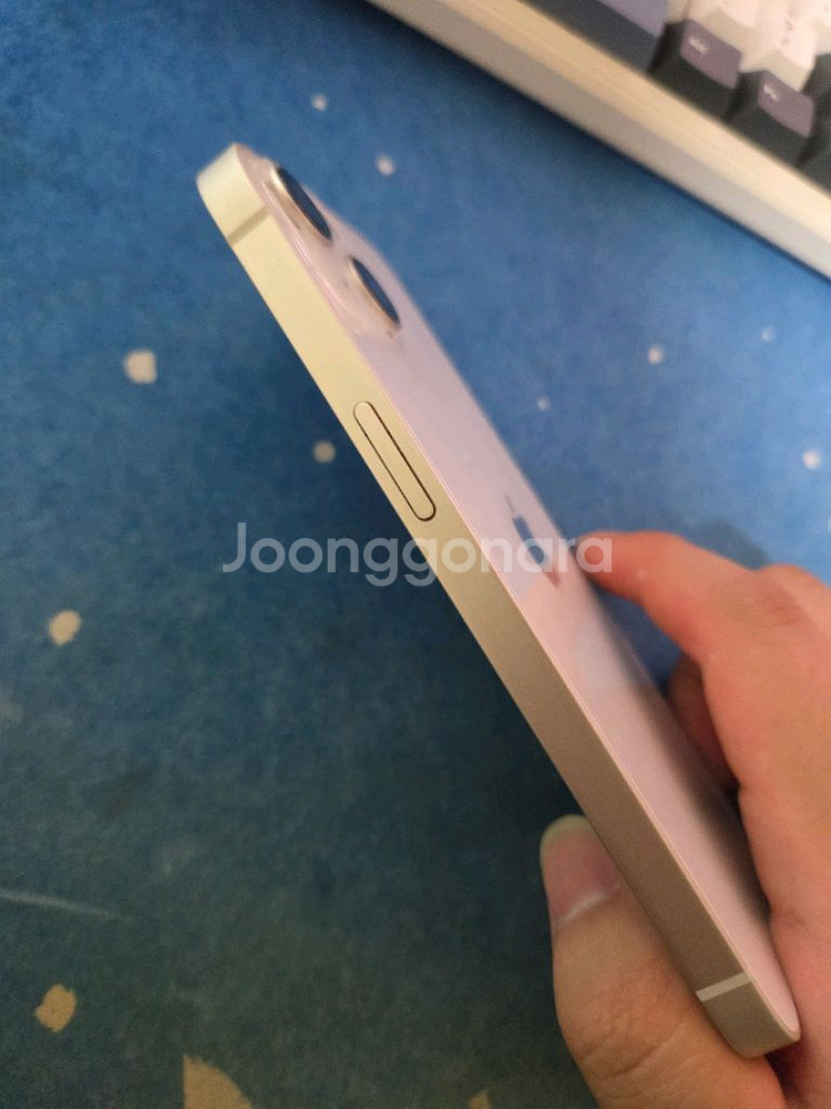 아이폰13 128g a급--7