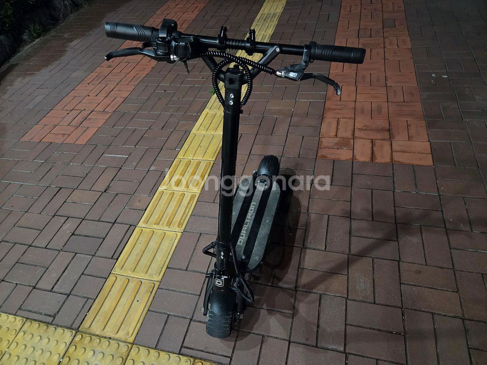 미니모터스 듀얼 트론 썬더 광폭 전동킥보드 급처분--3