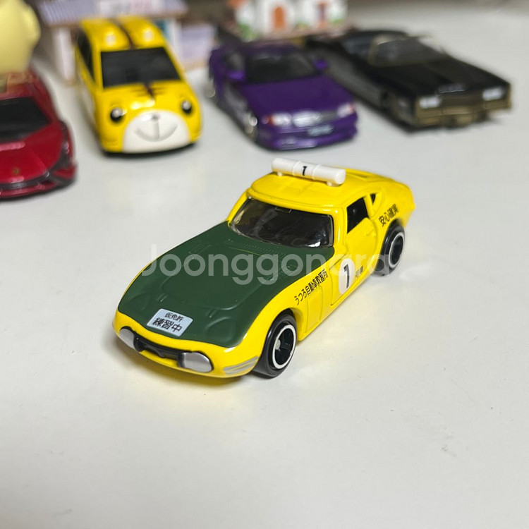 토미카 도요타 2000GT 쿠지 미니카--7