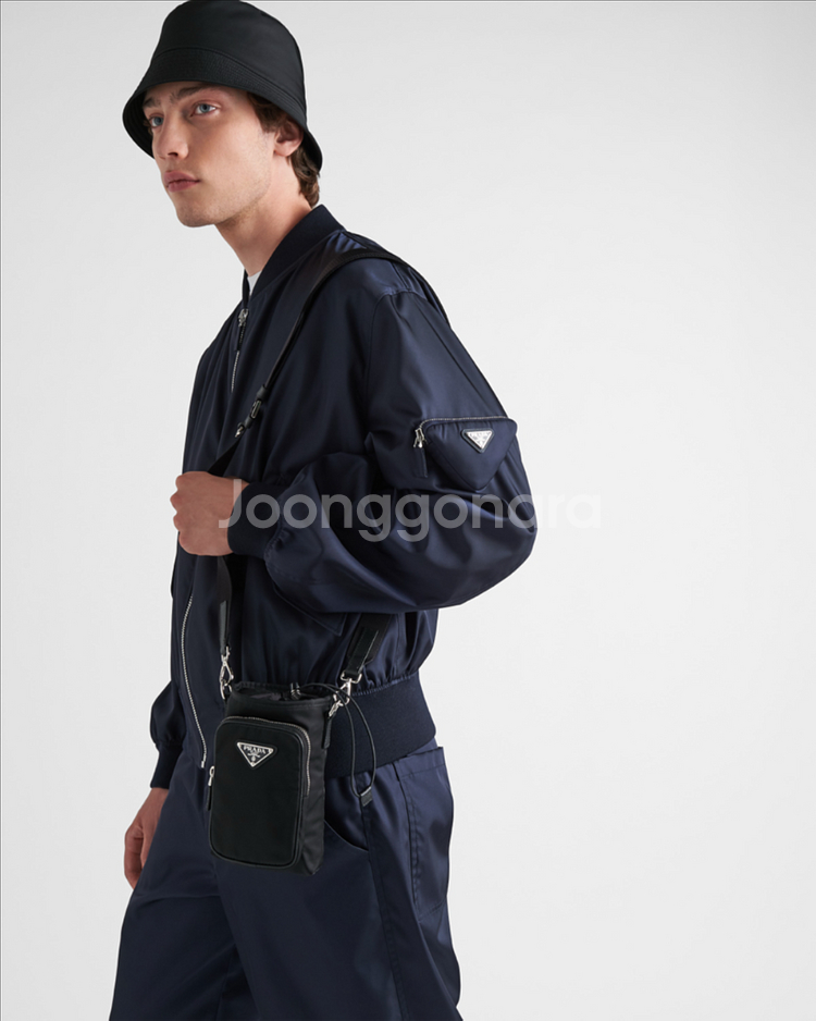 프라다 리나일론 스마트 폰 케이스 크로스 백 OS--9