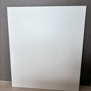 식기세척기 설치하려 뺀 싱크대하부장 위 화이트상판