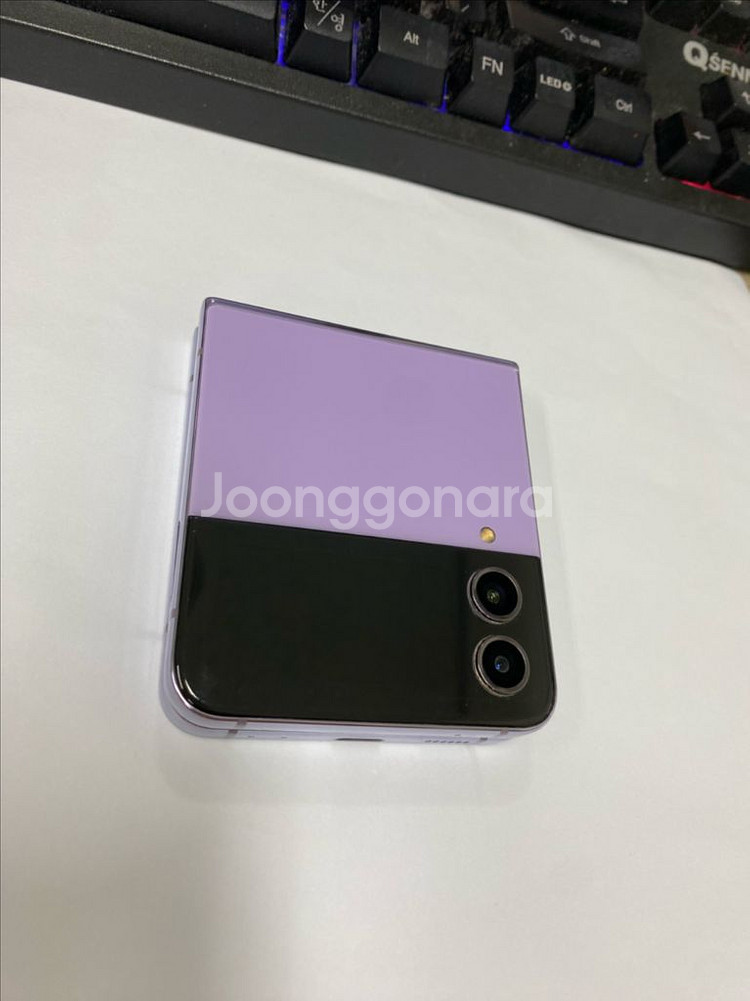 갤럭시Z플립4 퍼플 AA급 256G 무잔상--1