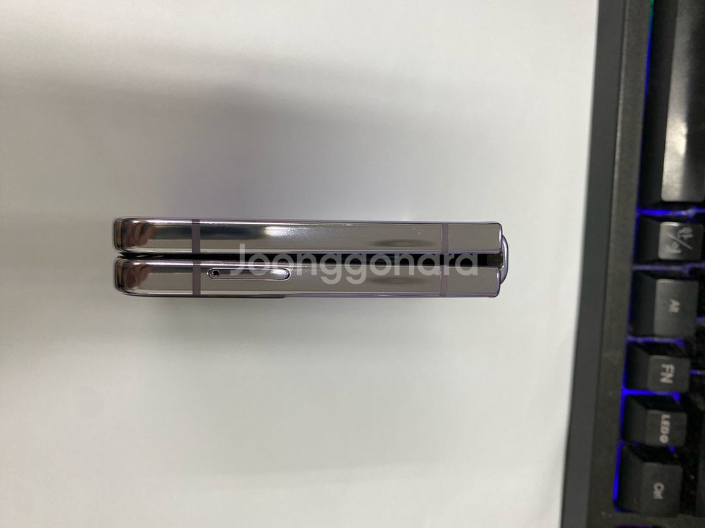 갤럭시Z플립4 퍼플 AA급 256G 무잔상--8