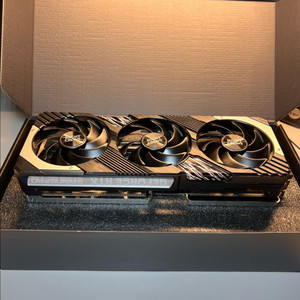 이엠택 RTX 4070 NIGHT CROWS 에디션