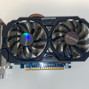 기가바이트 그래픽카드 750