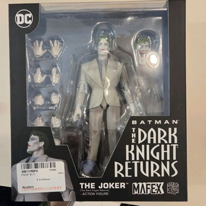 마펙스 다크나이트리턴즈 조커 피규어