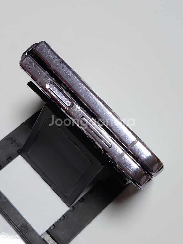 갤럭시Z플립4 256G 퍼플 공기계 49924--6
