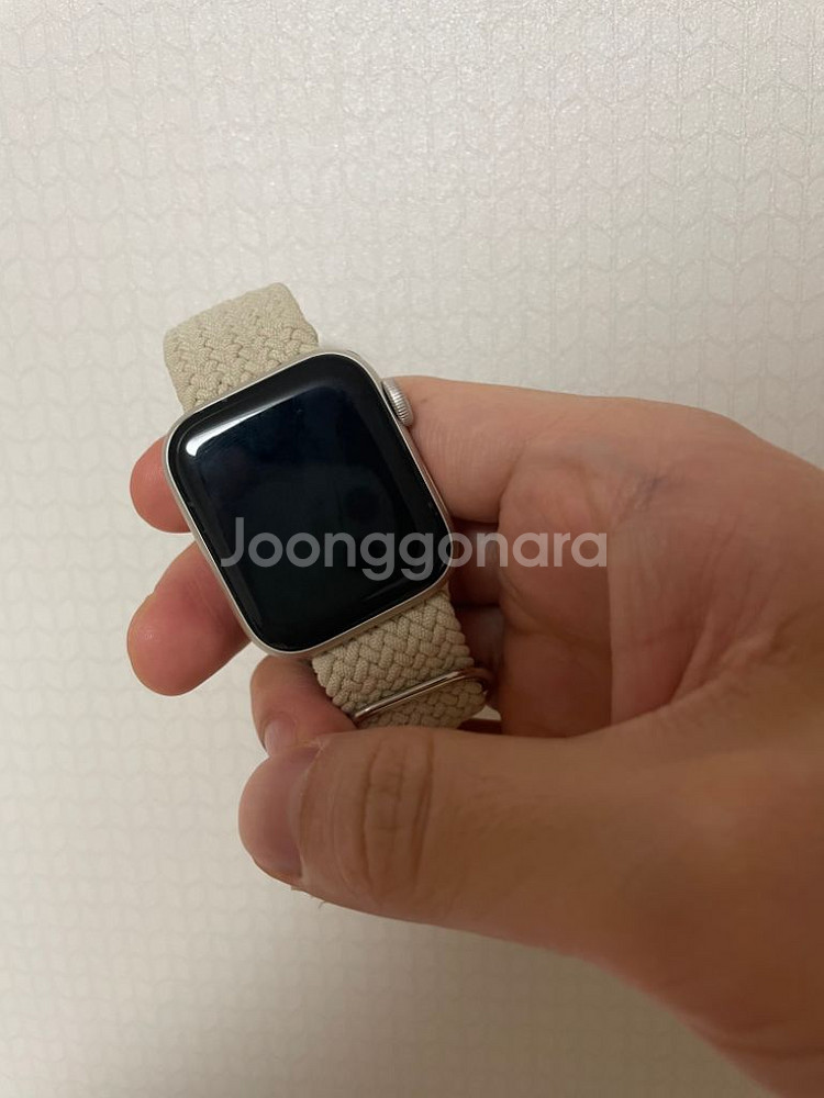 애플워치 se2 40mm 스타라이트 판매합니다--2