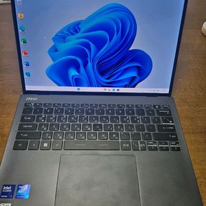 MSI 프레스티지 13 AI 새상품급