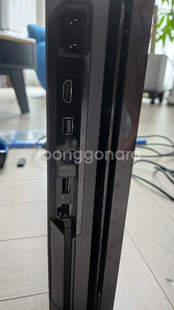 PS4 Pro 몬스터헌터 월드 리미티드 에디션 풀세트--4