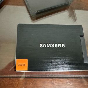 삼성 SSD 256GB + USB 외장 케이스