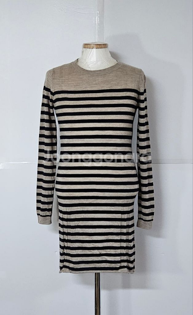 55)라코스테 울 100%니트원피스--0