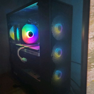 7800x3d 4070 ti super 게이밍 데스크탑