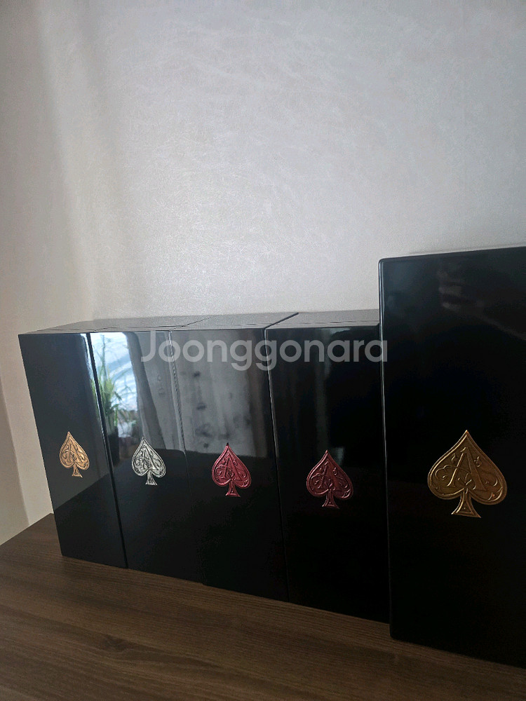 아르망디 알망 종류별 케이스팝니다 /아르망디.알망.돔페--0