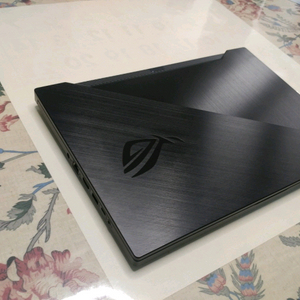 아수스 제피러스 G15 게이밍 노트북/GTX1660Ti