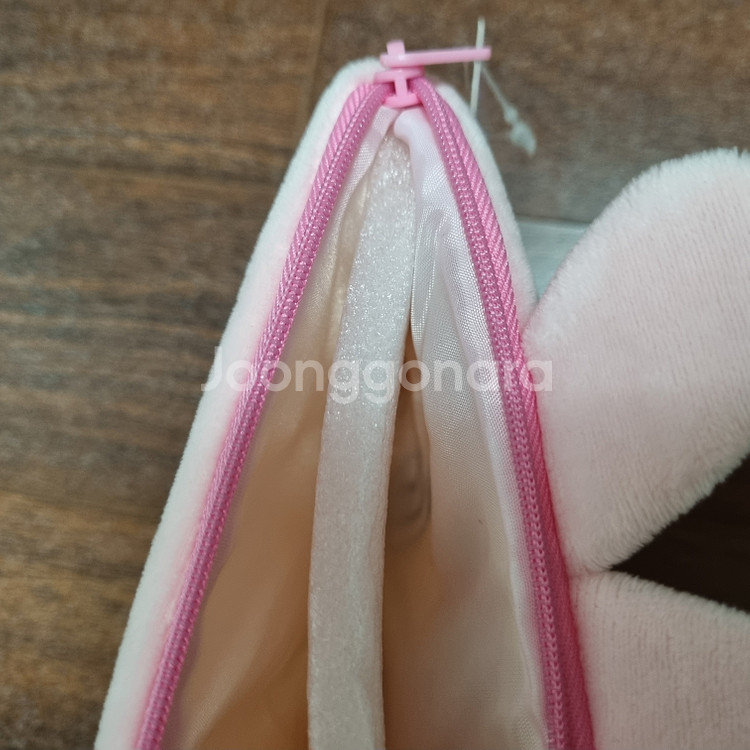 에스더버니 다이소 벨벳 사각파우치 분홍토끼--3