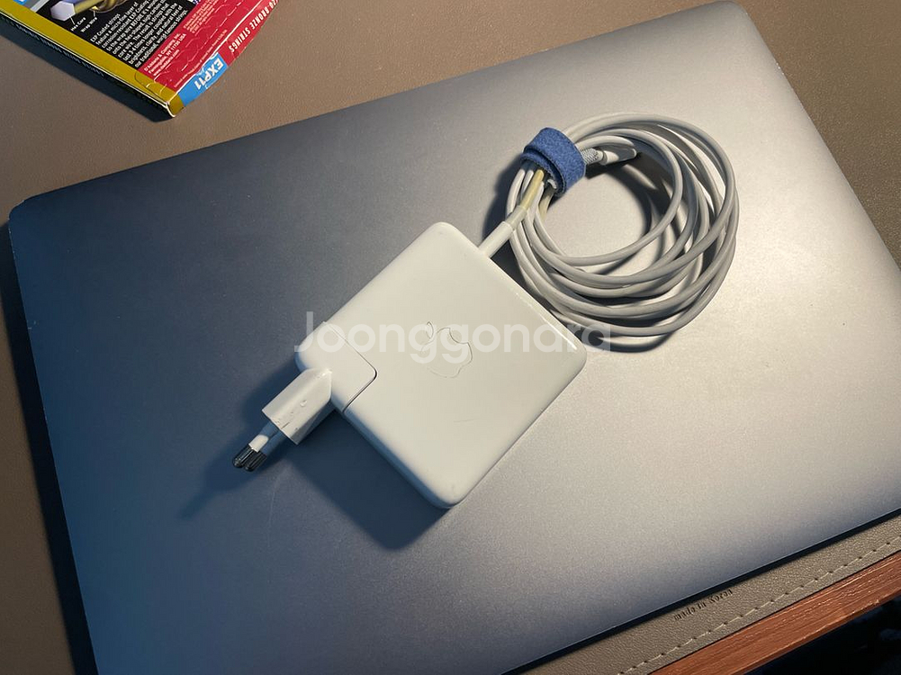 맥북 프로 15인치 터치바 2016 16gb 512gb--9