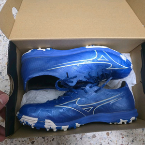 미즈노 알파 풋살화 265mm