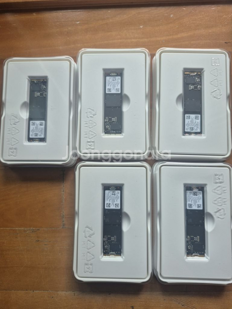 삼성 SSD 256 미사용 탈거 제품입니다--1