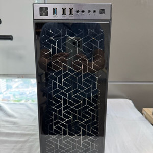 조립PC 본체 팝니다~