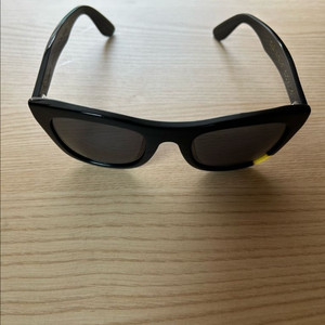 누메로 선글라스 Todi