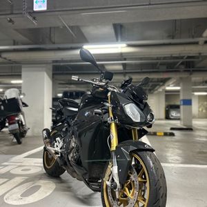 BMW S1000R (2015
