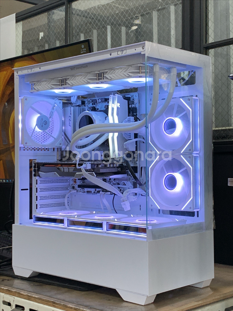 판매율1위 라이젠7500F RTX5060 게이밍컴퓨터--1