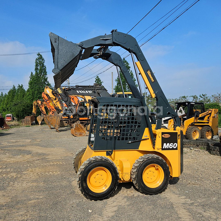 농장용 스키로더 바우 57마력 M60 2016년 저가동--6