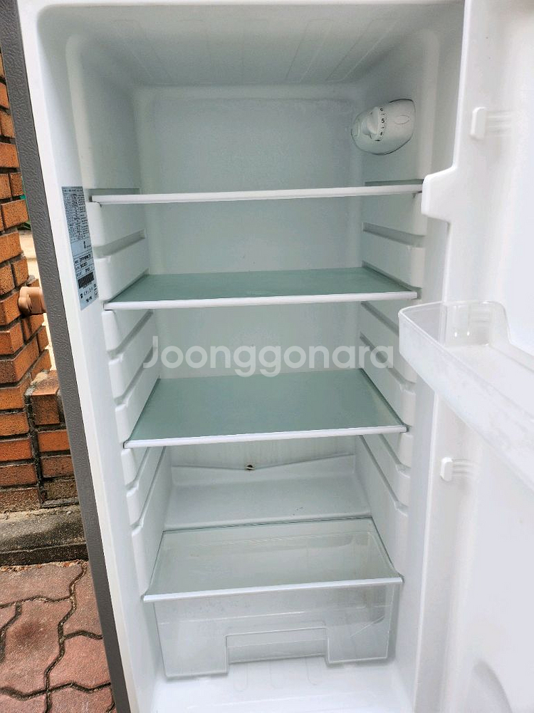 캐리어 클라윈드 168리터 냉장고--3