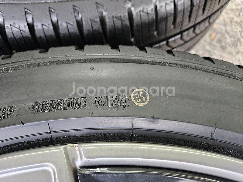 피넬리 P8FS 245-45-19 중고타이어 한셋트--6