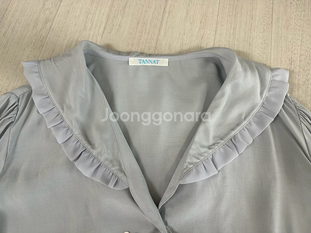 타낫 Tannat Soft Frill Blouse Po--4