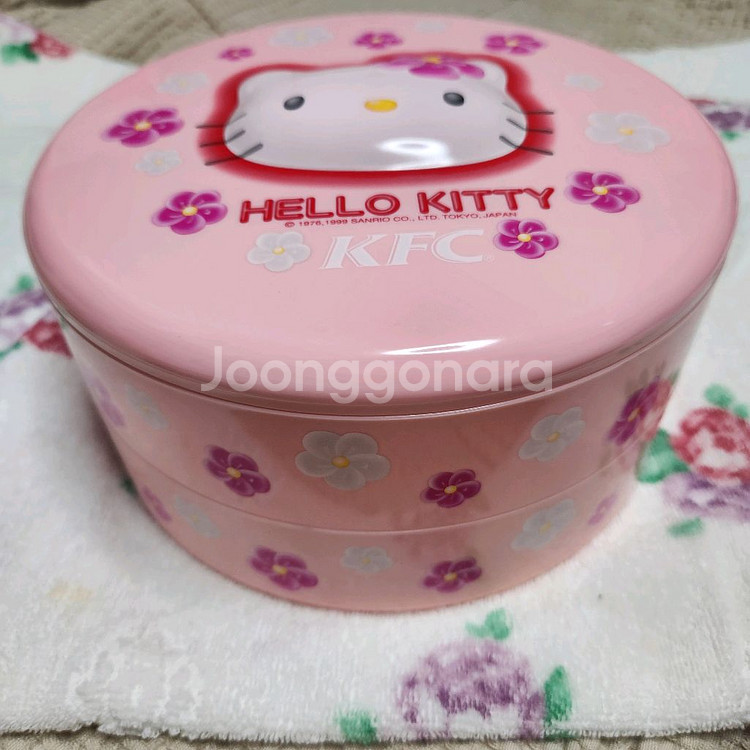일본 KFC 고전 키티 2단 보관함--1