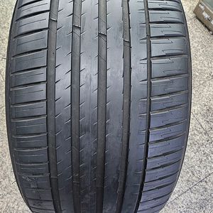 미쉐린 파일럿스포츠4 SUV 315-35-21 런플렛