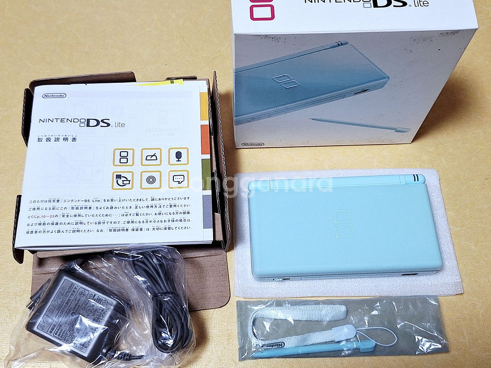 새제품동일 dslite 아이스블루 닌텐도 레트로랜드--0