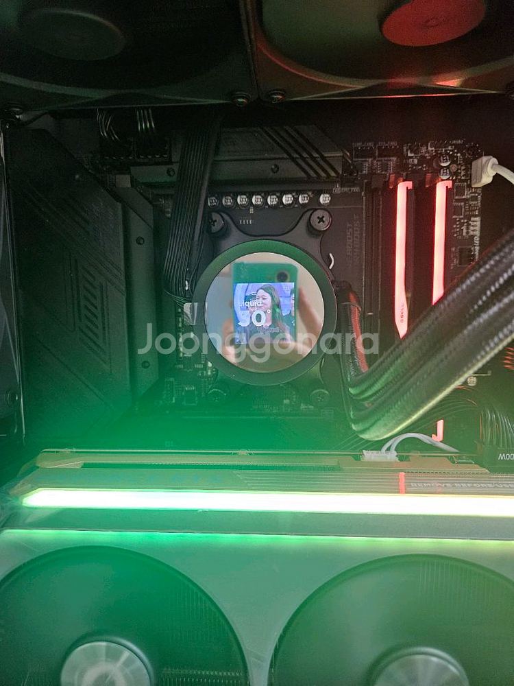 (급처)라이젠 9800x3d 램32g 조텍5080 수냉--3