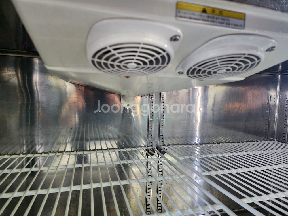 부성 1500테이블 냉장고 간냉식 판매 합니다--1