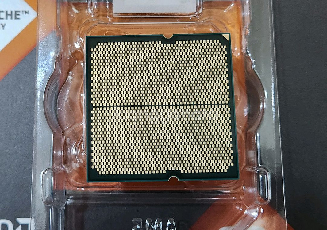 7950x3d 판매합니다!--2