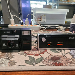 옛날 수동 필름카메라 2대