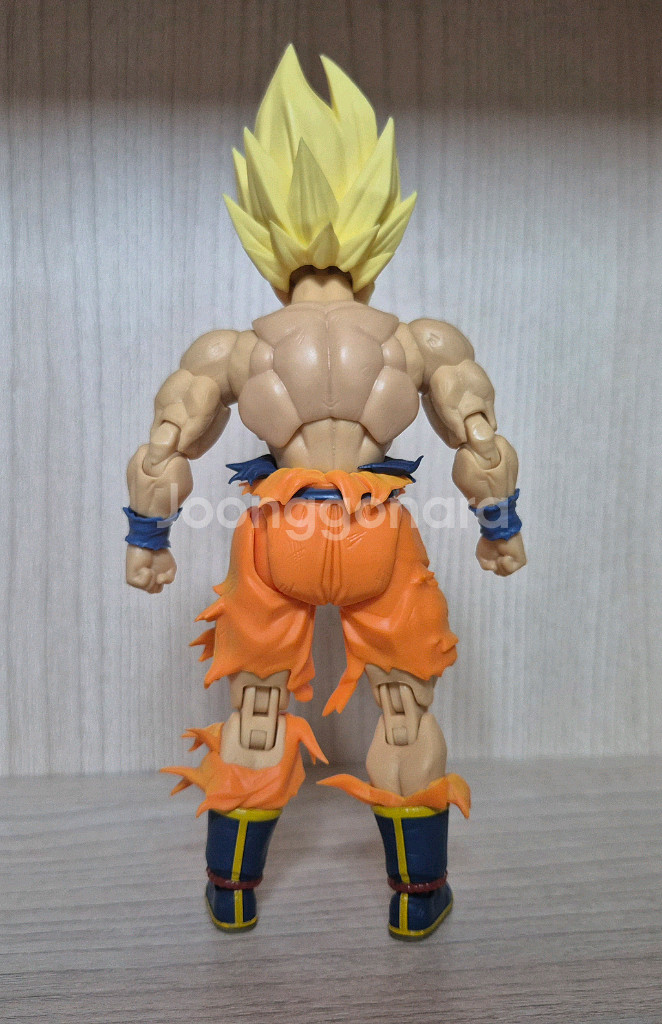 shf 드래곤볼 손오공 전설의 초사이어인--3