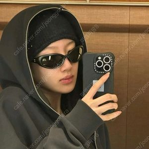 젠틀몬스터 젤라티 01 제니 착용