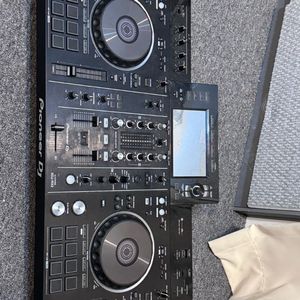 Pioneer DJ XDJ-RX2