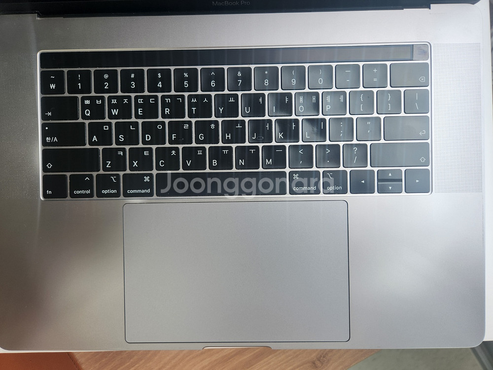 맥북(MacBook) Pro 2018년형 그레이색상--3