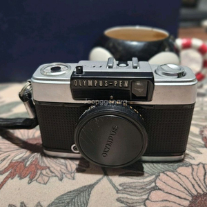 올림푸스 EE-3(수동 필름카메라)